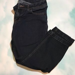 Juniors Size 11 No Boundaries Jean Capris